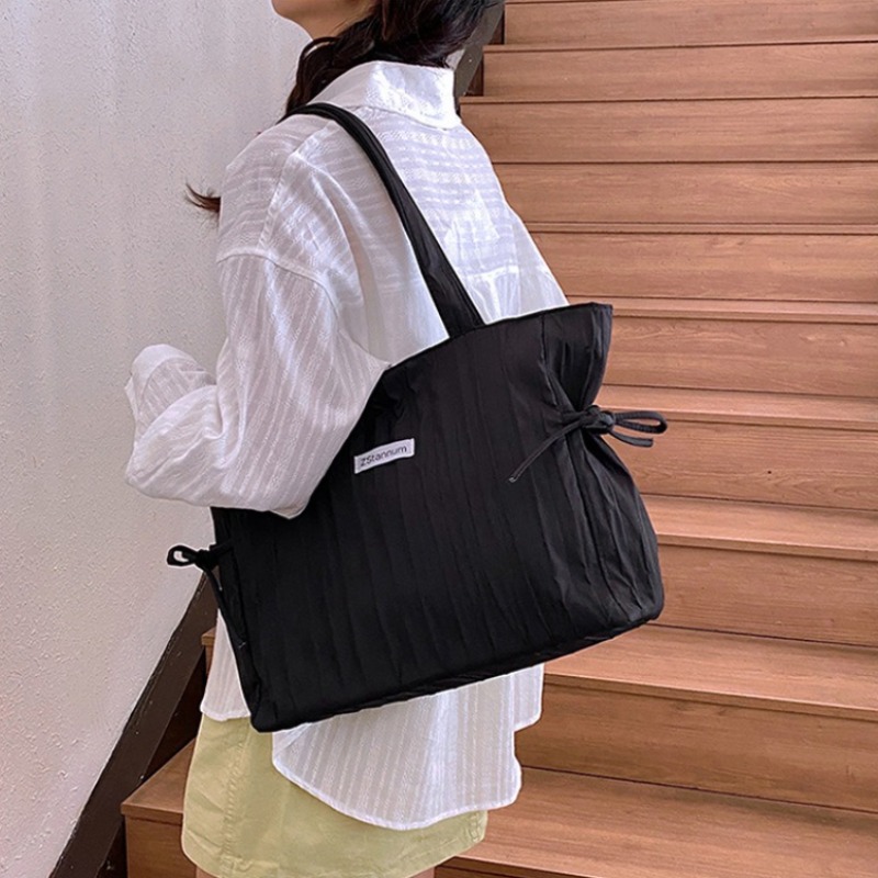 女性用折りたたみ式ストライプナイロンドローストリングトートバ - Women Bags For Office Use のレビューと価格