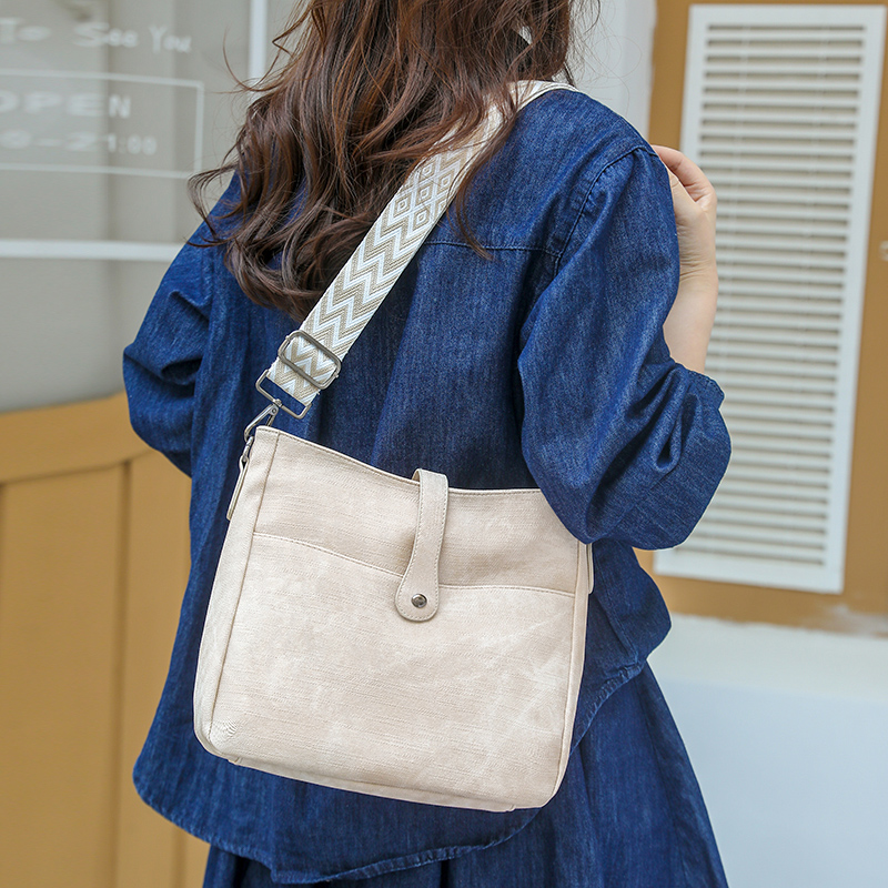 トレンドのフェイクレザー女性用ショルダーバッグ - 多用途シ - Women Bags For Office Use のレビューと価格