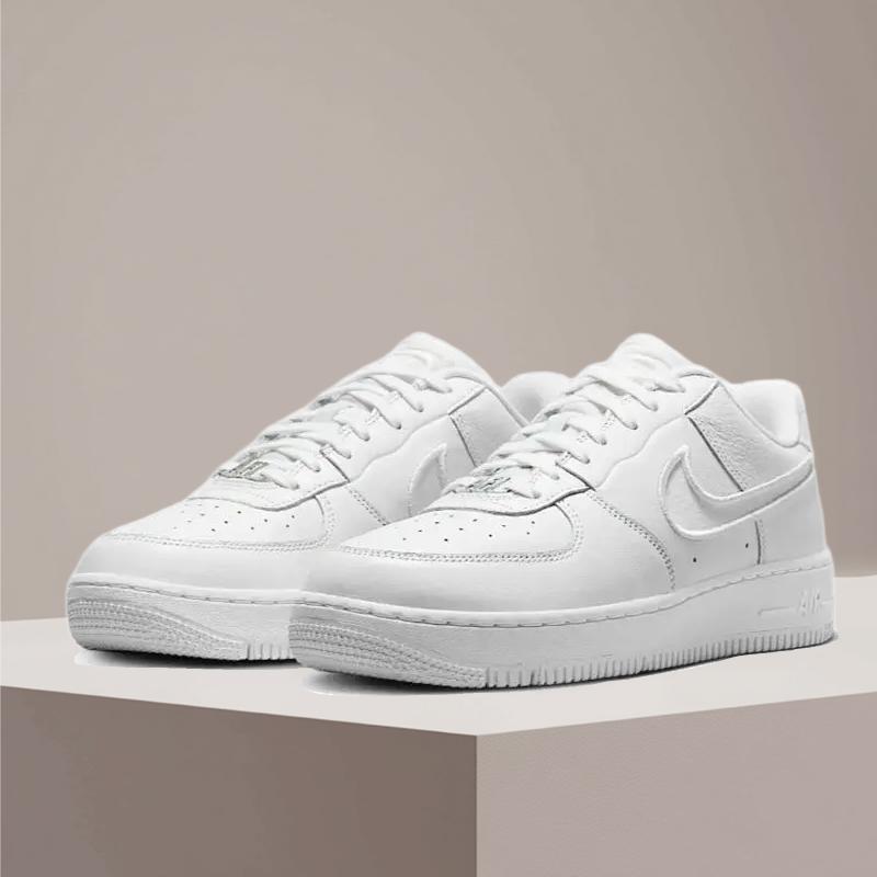 ナイキ エア フォース 1 レディース 滑り止め加工 ロート - Nike Shoes Air Force 1 のレビューと価格